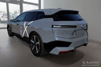 Lastskydd BMW iX (I20) 2021+ – Kolfiber | AVISA - Carlevel AB - Lastskydd