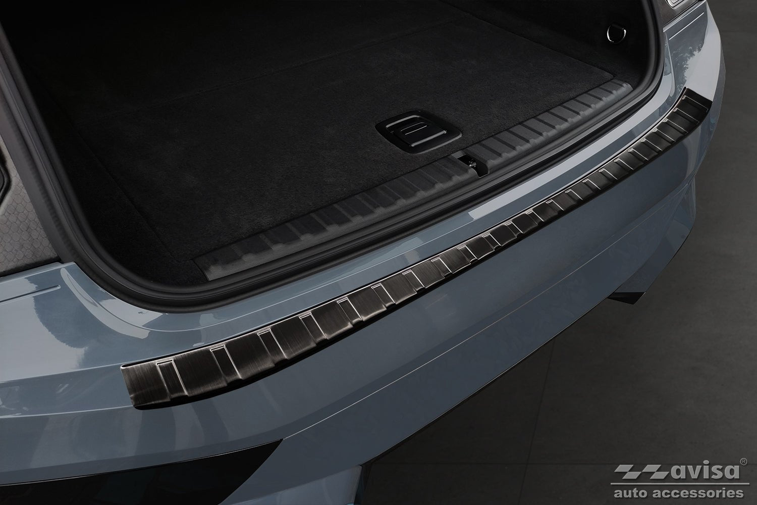 Lastskydd BMW iX (I20) 2021+ – Svart | AVISA - Carlevel AB - Lastskydd
