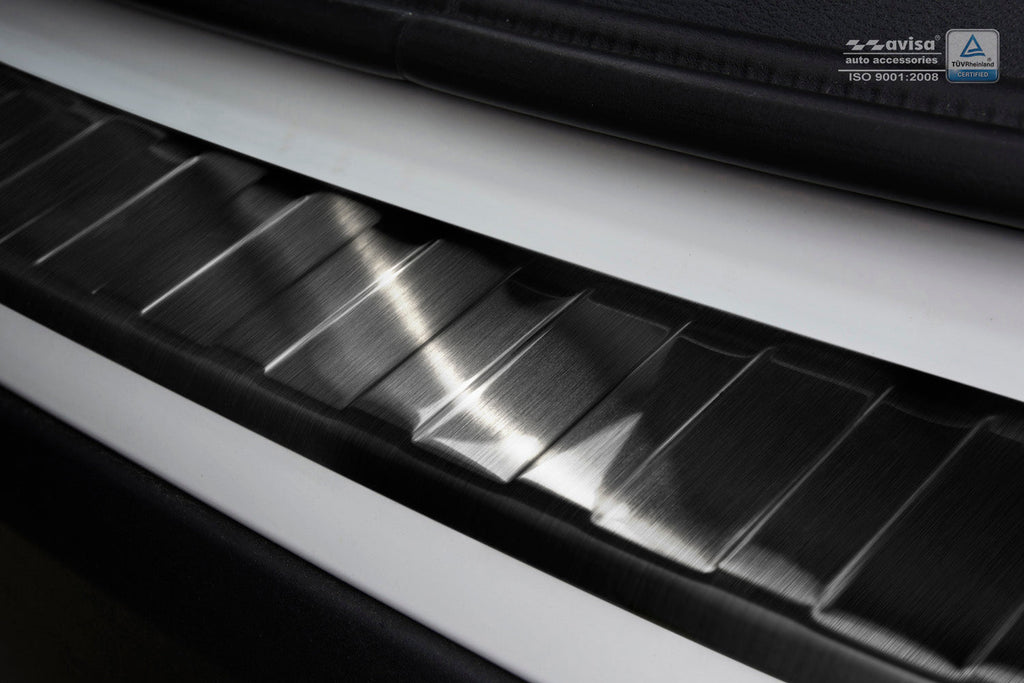 Lastskydd BMW X1 F48 facelift 2015–2019, facelift 2019–2022 – Svart | AVISA - Carlevel AB - Lastskydd