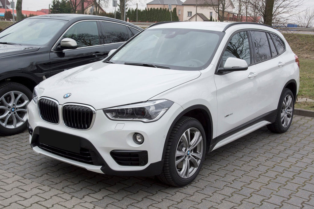 Lastskydd BMW X1 F48 facelift 2015–2019, facelift 2019–2022 – Svart | AVISA - Carlevel AB - Lastskydd