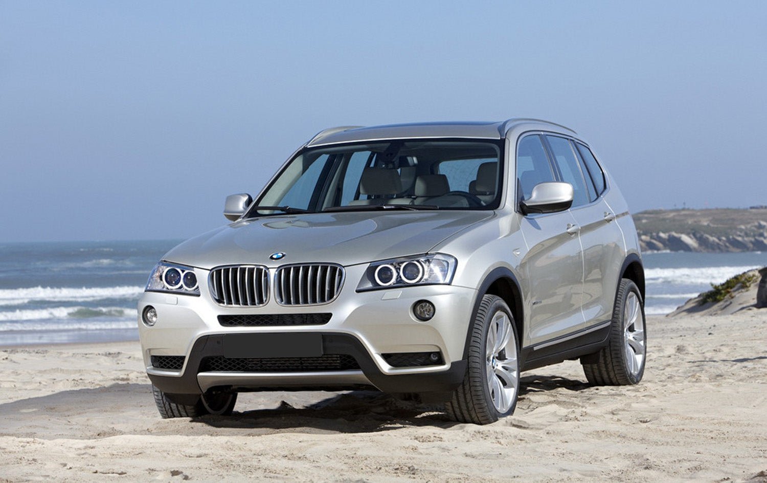 Lastskydd BMW X3 F25/ M-sport 2010–2014 – Svart | AVISA - Carlevel AB - Lastskydd
