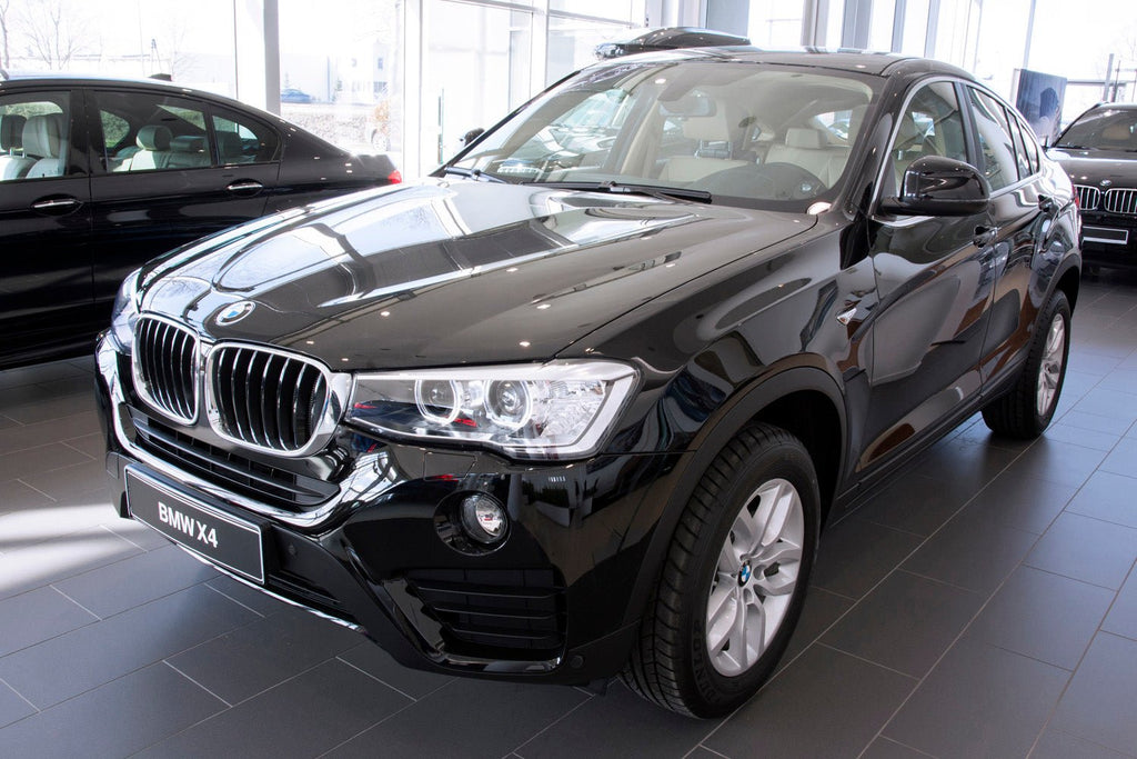 Lastskydd BMW X4 F26 2014–2018 – Silver satin | AVISA - Carlevel AB - Lastskydd