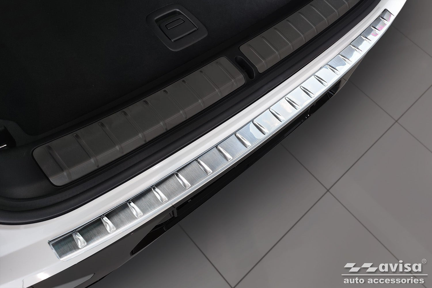 Lastskydd BMW X4 II G02 M-paket facelift 2021+ – Silver | AVISA - Carlevel AB - Lastskydd