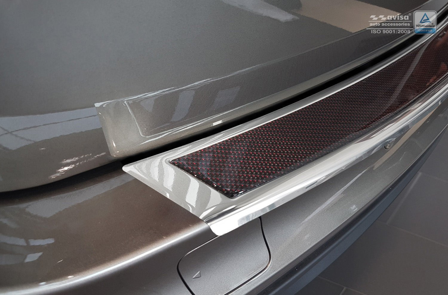 Lastskydd BMW X5 F15 2013+ – Spegelblank steel, Röd Kolfiber | AVISA - Carlevel AB - Lastskydd