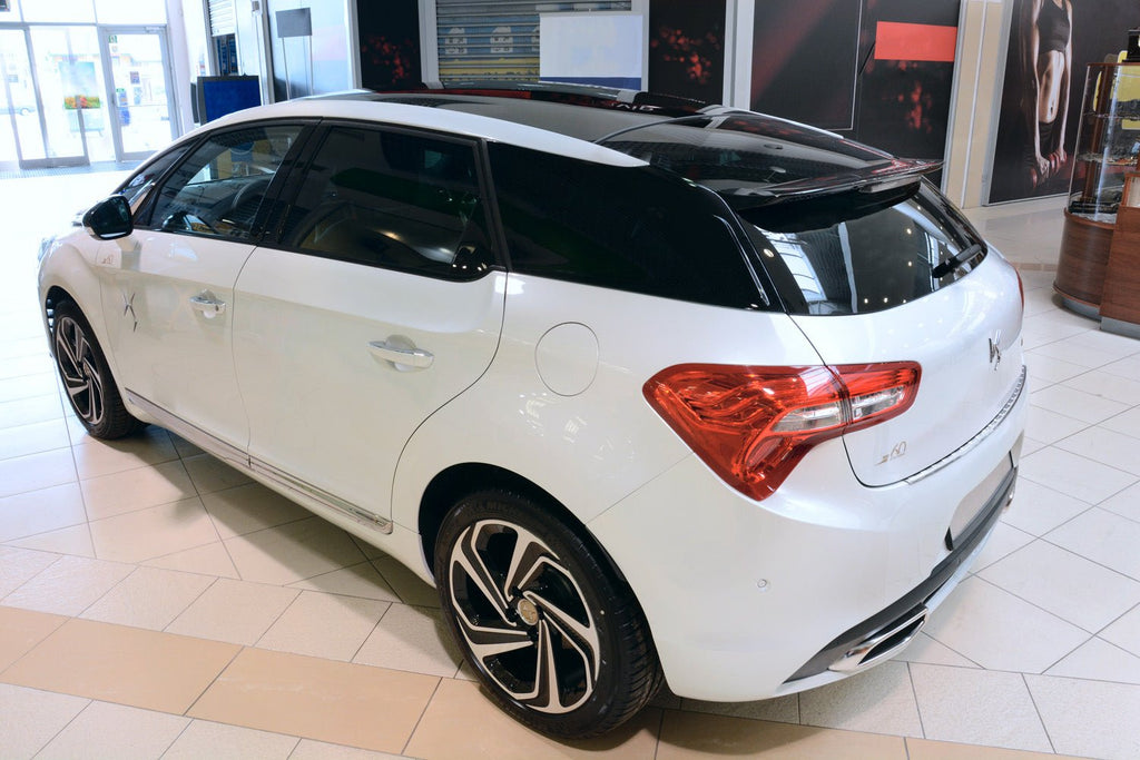 Lastskydd Citroen DS5 2011–2015, facelift 2015+ – Silver satin | AVISA - Carlevel AB - Lastskydd