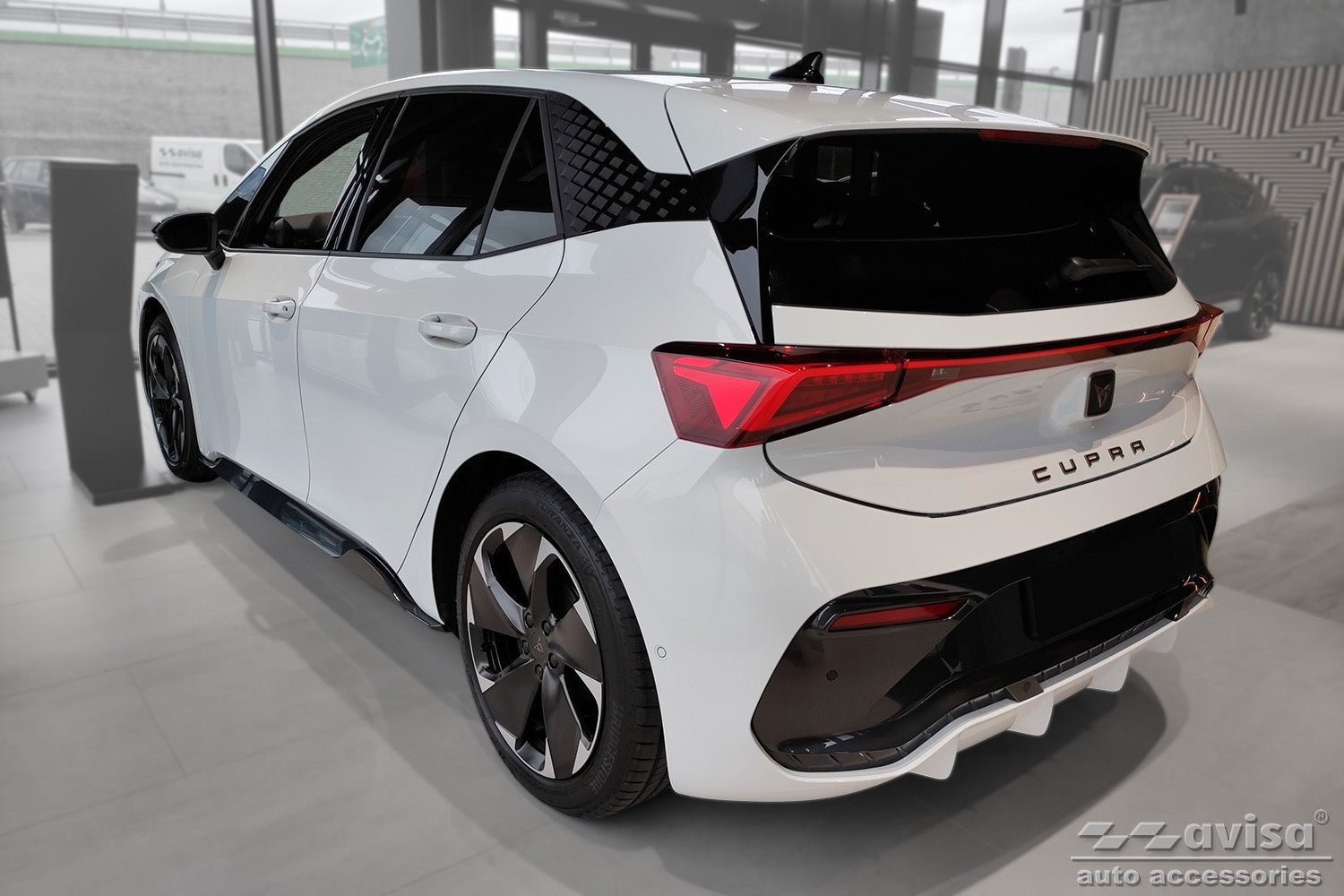 Lastskydd Cupra Born halvkombi 5-dörrars 2021+ – Svart (2/49302) | AVISA - Carlevel AB - Lastskydd