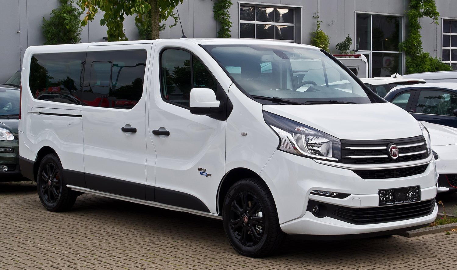 Lastskydd Fiat Talento 2016–2021 m.fl. – Svart | AVISA - Carlevel AB - Lastskydd