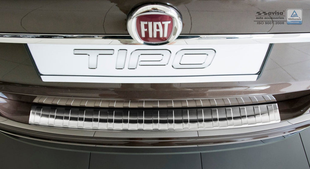 Lastskydd Fiat Tipo sedan 2016–2020, facelift 2020+ – Silver satin | AVISA - Carlevel AB - Lastskydd