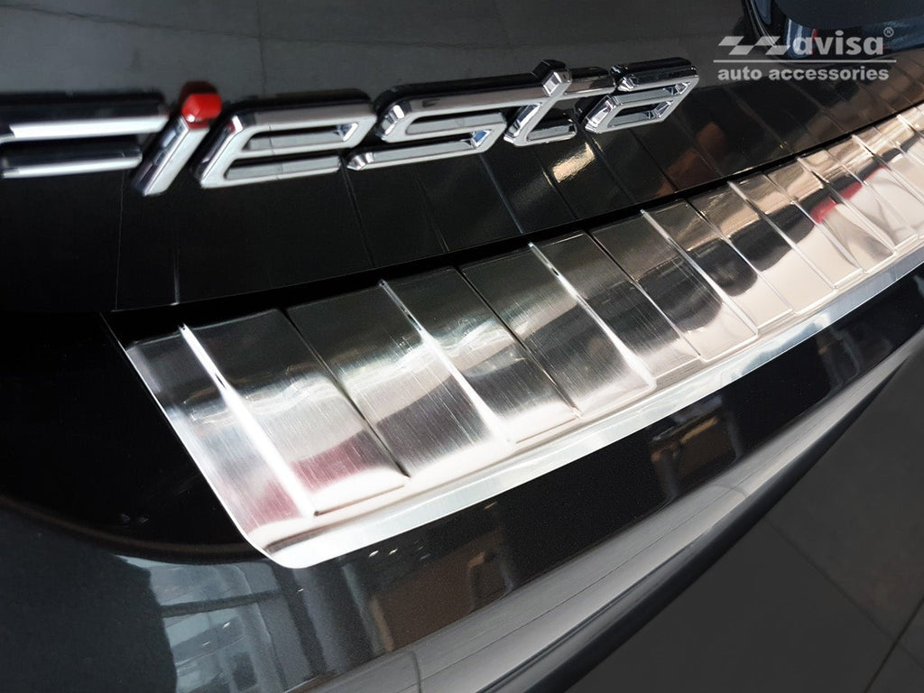 Lastskydd Ford Fiesta MK8 5-dörrars/ 3-dörrars/ Active/ Vignale/ ST 2017+ m.fl. – Silver satin | AVISA - Carlevel AB - Lastskydd