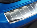 Lastskydd Ford Focus IV halvkombi 5-dörrars/ ST-Line 2018–2021, facelift 2021+ – Silver satin | AVISA - Carlevel AB - Lastskydd