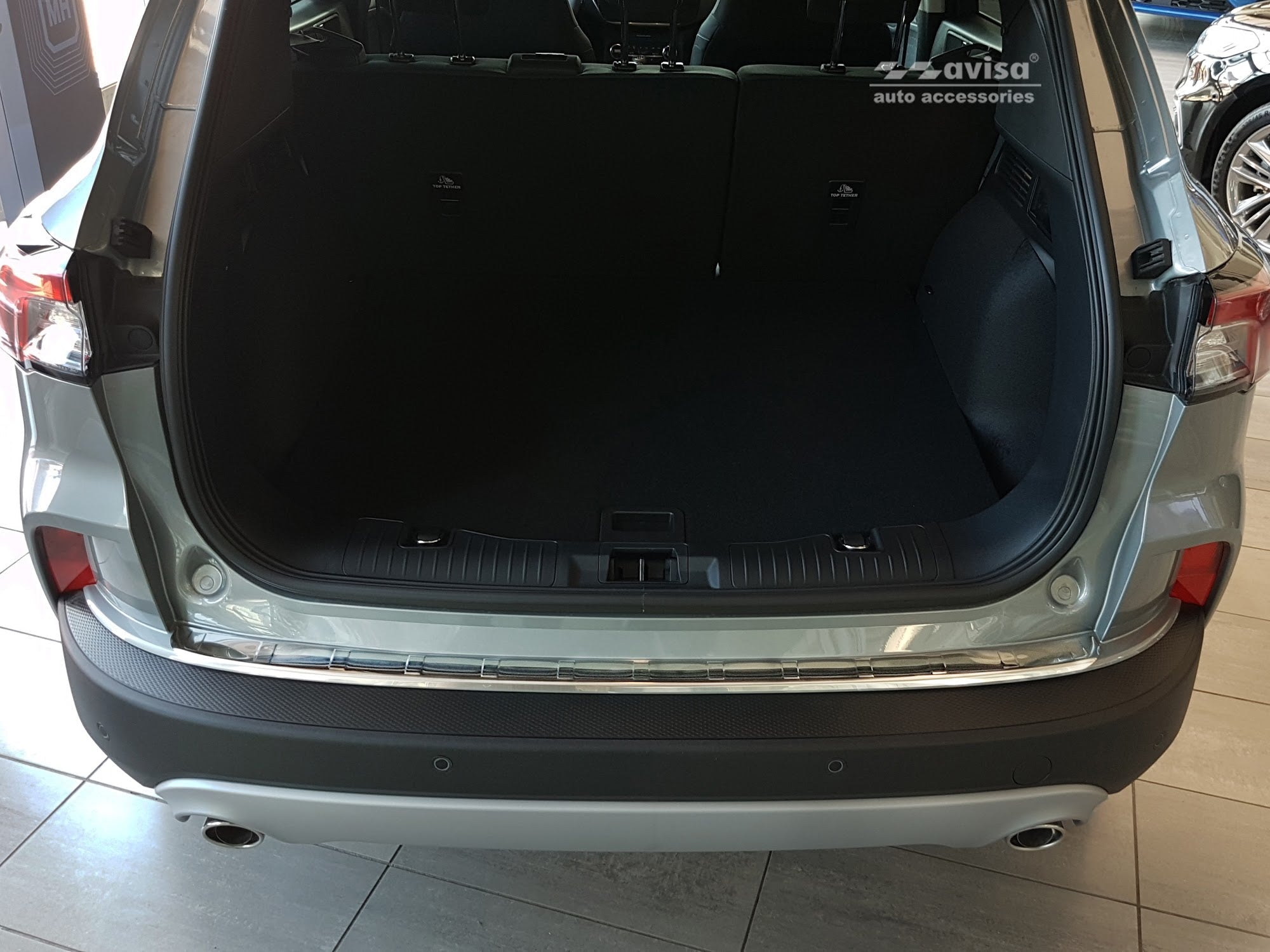 Lastskydd Ford Kuga III Titanium/ Titanium X/ Trend/ Cool+Connect 2019–2024, facelift 2024+ – Silver satin | AVISA - Carlevel AB - Lastskydd