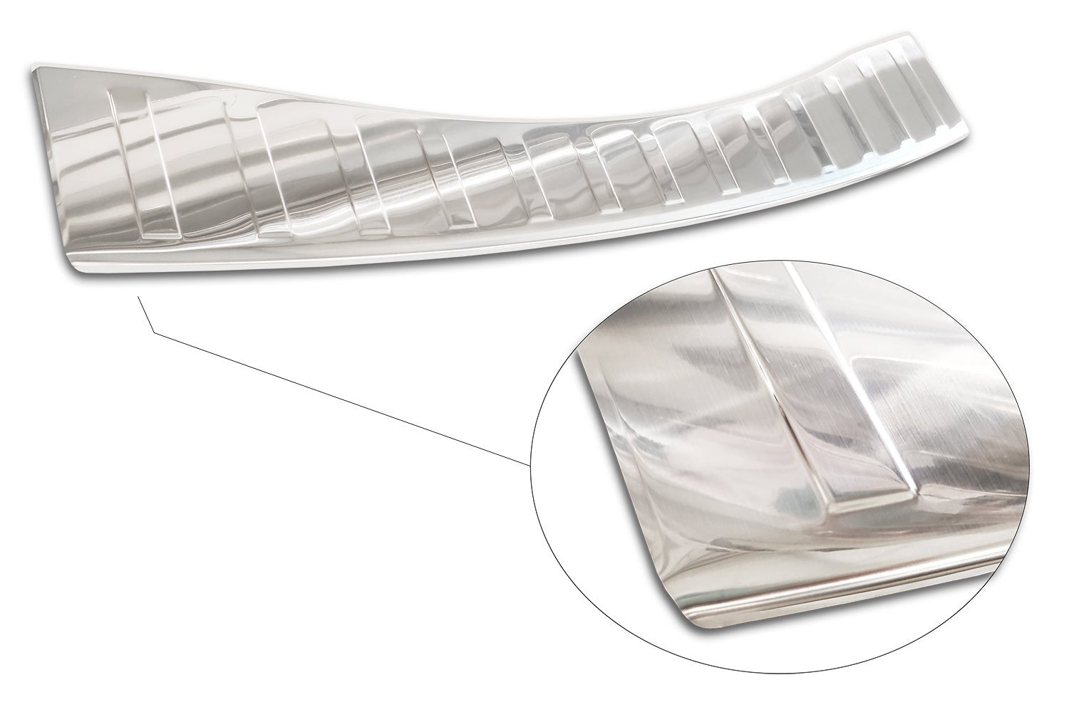 Lastskydd Ford Mondeo MK5 halvkombi 5-dörrars/ sedan 2014–2019, facelift 2019+ – Silver satin | AVISA - Carlevel AB - Lastskydd