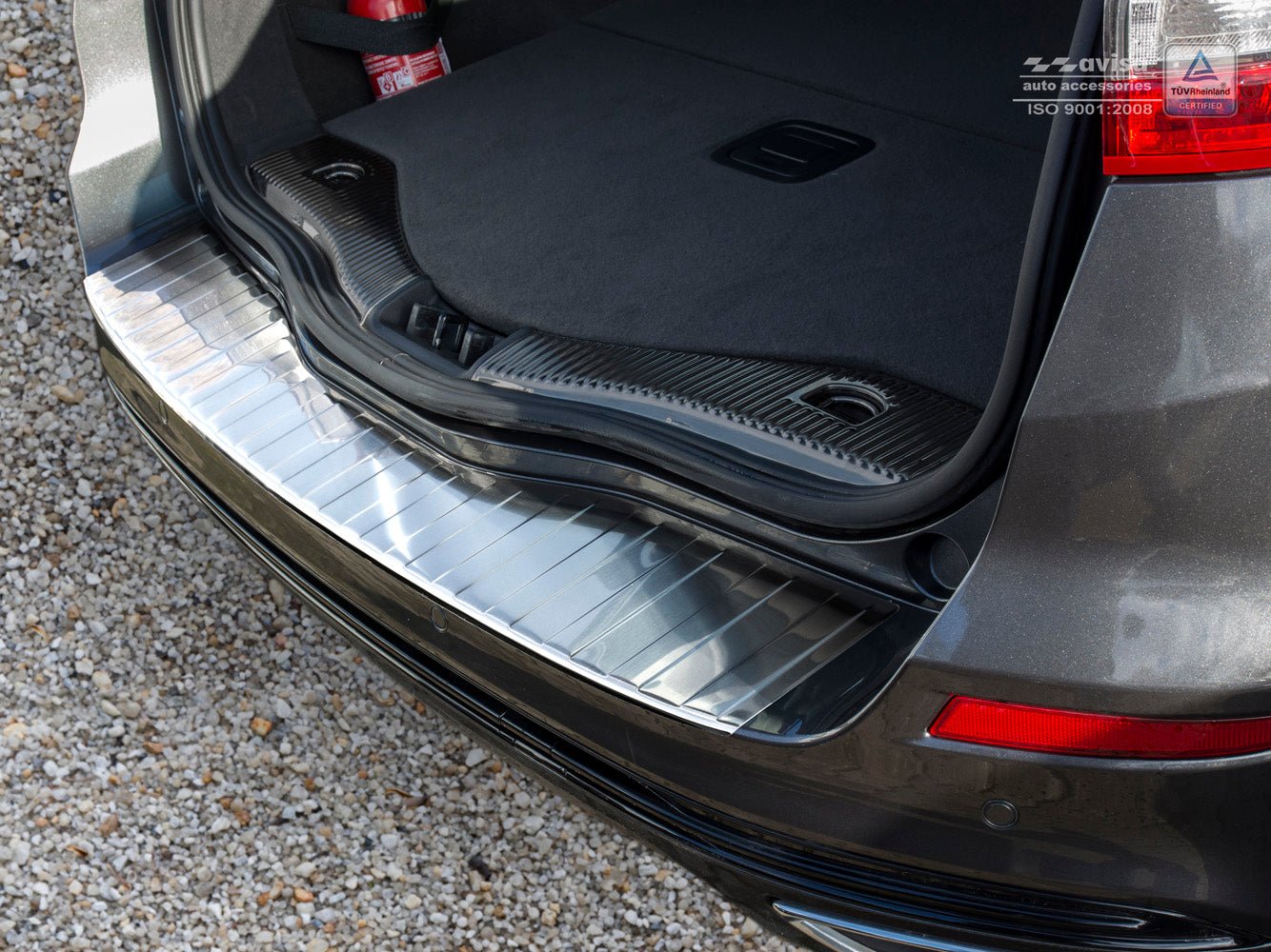Lastskydd Ford Mondeo MK5 Kombi 2014–2019, facelift 2019+ – Silver satin | AVISA - Carlevel AB - Lastskydd