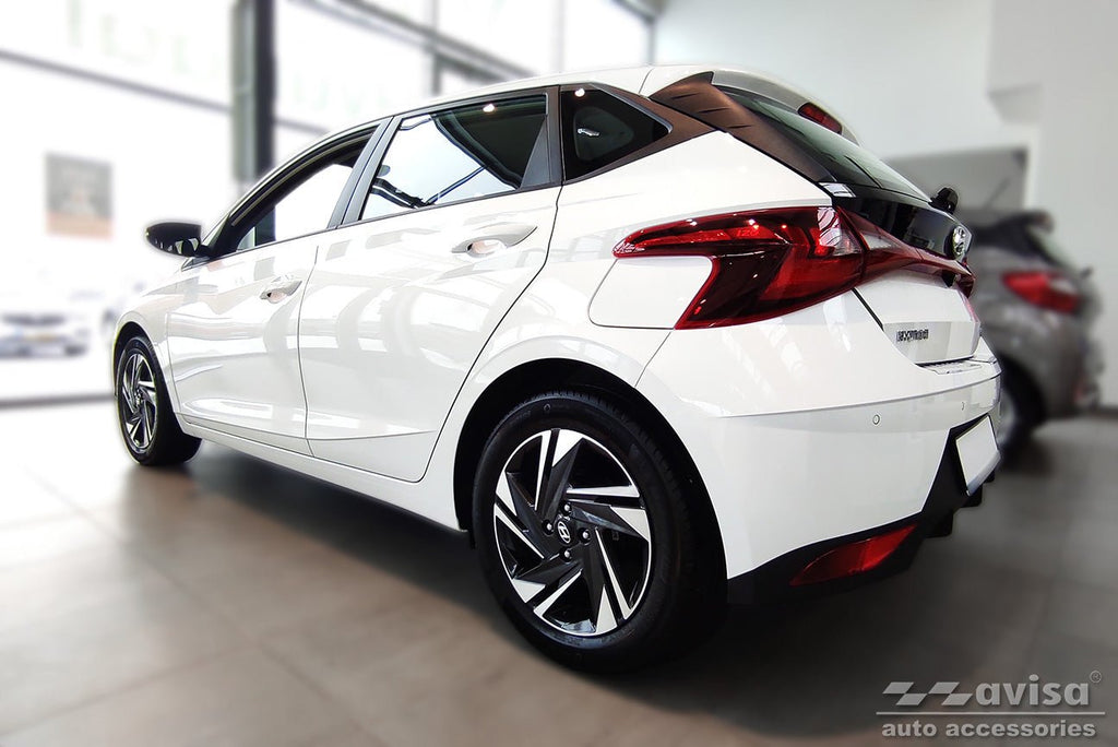 Lastskydd Hyundai i20 III halvkombi 5-dörrars 2020–2023 facelift 2023+ – Silver satin | AVISA - Carlevel AB - Lastskydd