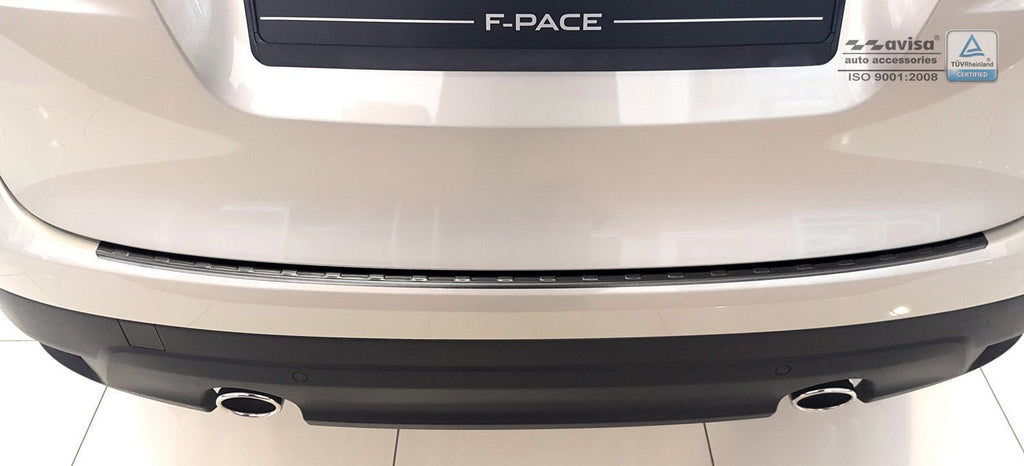 Lastskydd Jaguar F-Pace 2016–2020, facelift 2020+ – Svart | AVISA - Carlevel AB - Lastskydd
