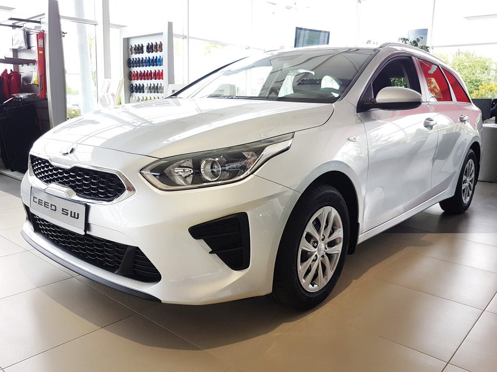 Lastskydd Kia Ceed SW/ wagon 2018–2021, facelift 2021+ – Silver satin | AVISA - Carlevel AB - Lastskydd