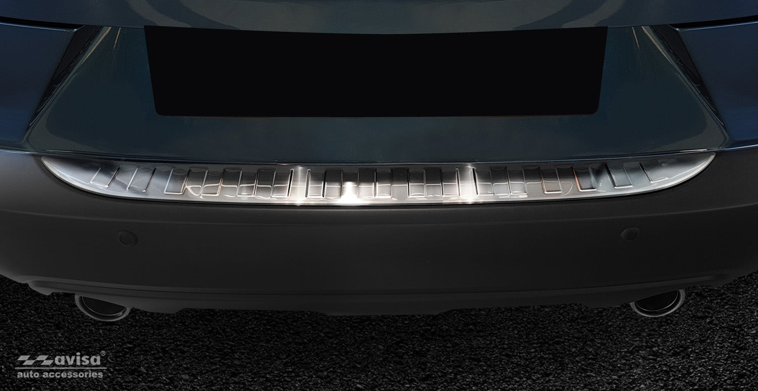 Lastskydd Mazda CX-3 2015–2018, facelift 2018– 2022 – Silver satin | AVISA - Carlevel AB - Lastskydd
