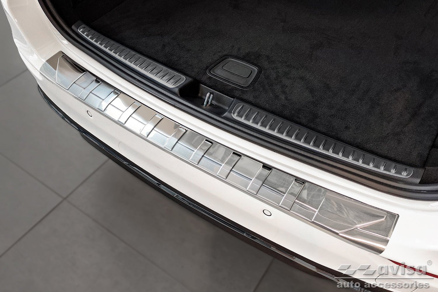 Lastskydd Mercedes C Class V Kombi S206 2021+ – Silver satin | AVISA - Carlevel AB - Lastskydd