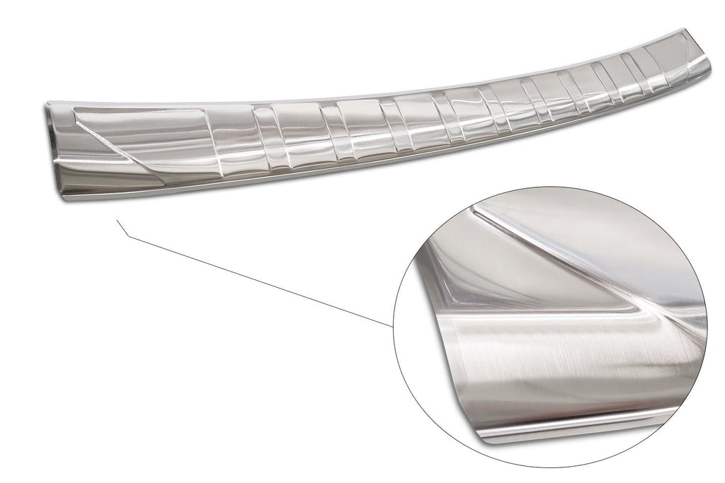 Lastskydd Mercedes C Class V Kombi S206 2021+ – Silver satin | AVISA - Carlevel AB - Lastskydd