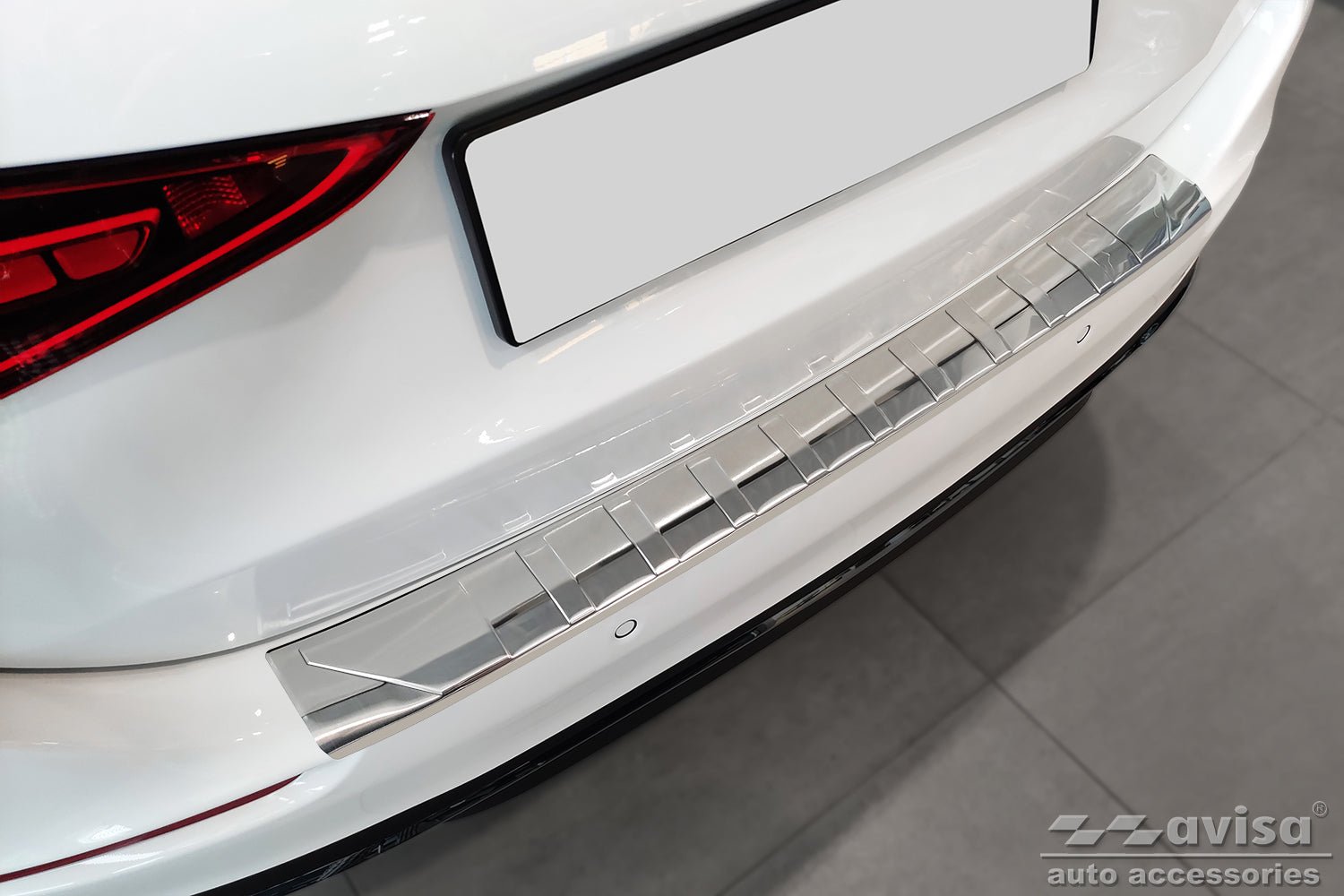 Lastskydd Mercedes C Class V Kombi S206 2021+ – Silver satin | AVISA - Carlevel AB - Lastskydd