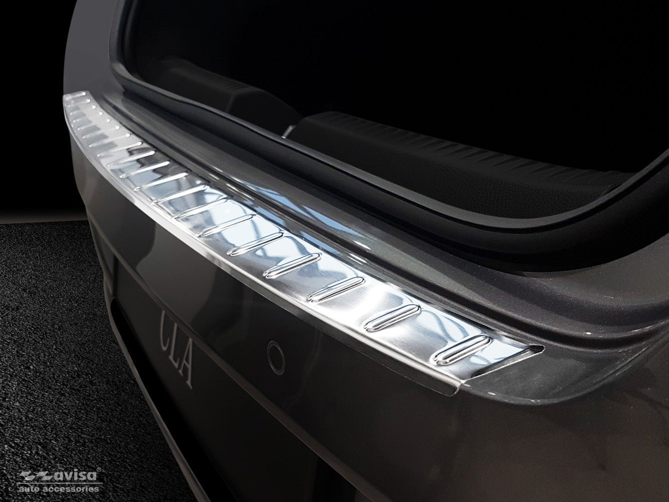 Lastskydd Mercedes Cla II Shooting Brake (X118) 2019–2025/ AMG-Line – Silver satin | AVISA - Carlevel AB - Lastskydd