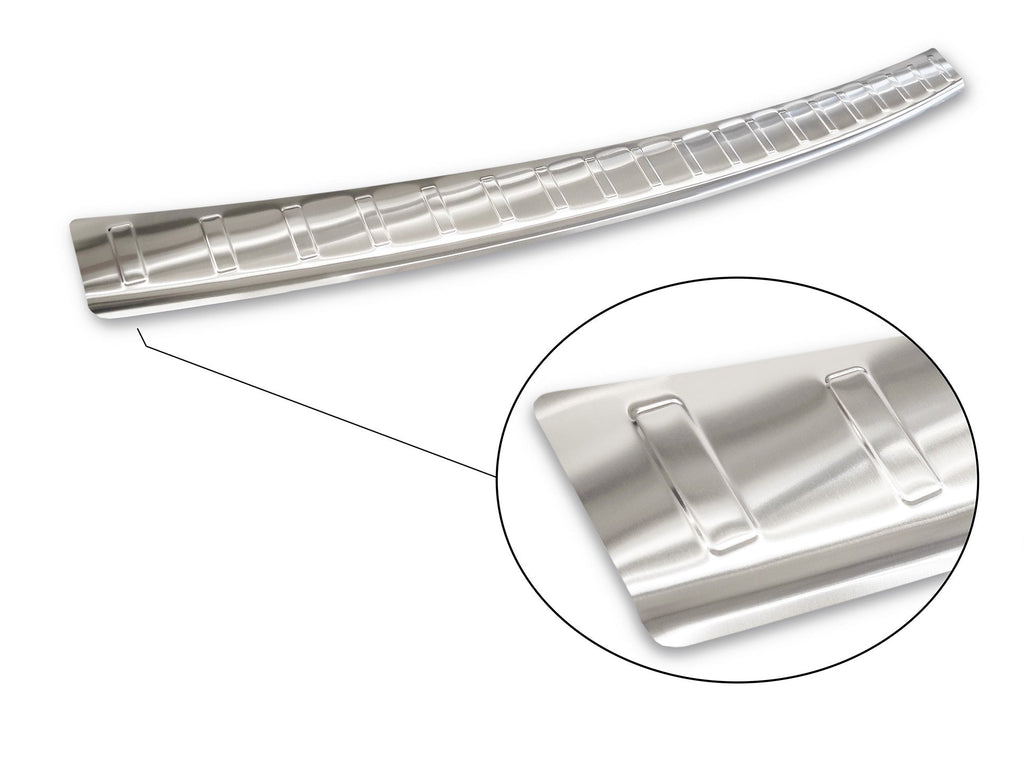 Lastskydd Mercedes E Class W211 Kombi 2002–2009 – Silver satin | AVISA - Carlevel AB - Lastskydd