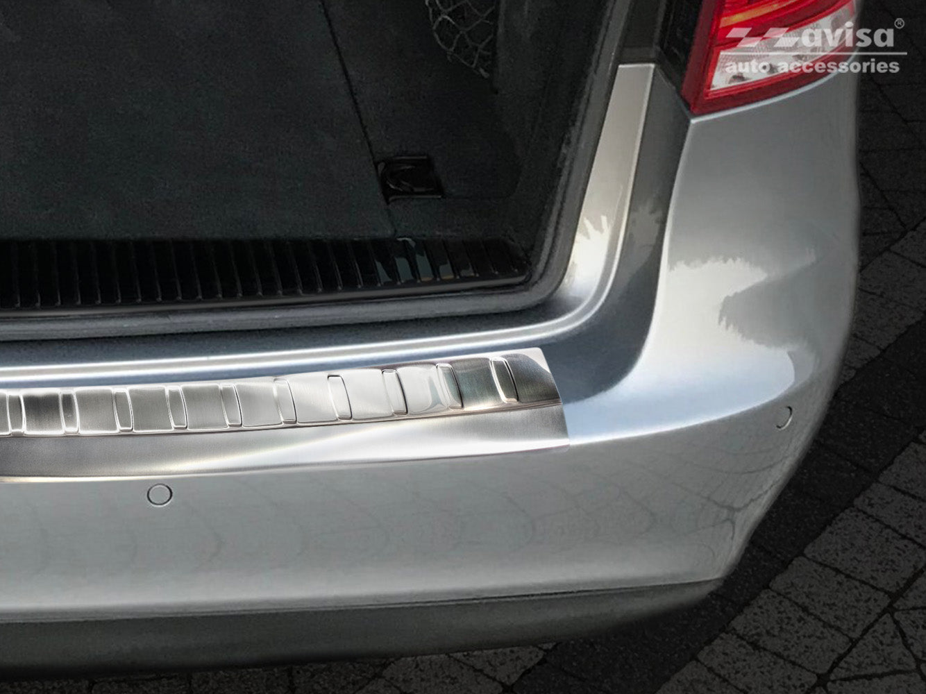 Lastskydd Mercedes E Class W212 Kombi 2013–2015, facelift 2015–2016 – Silver satin | AVISA - Carlevel AB - Lastskydd