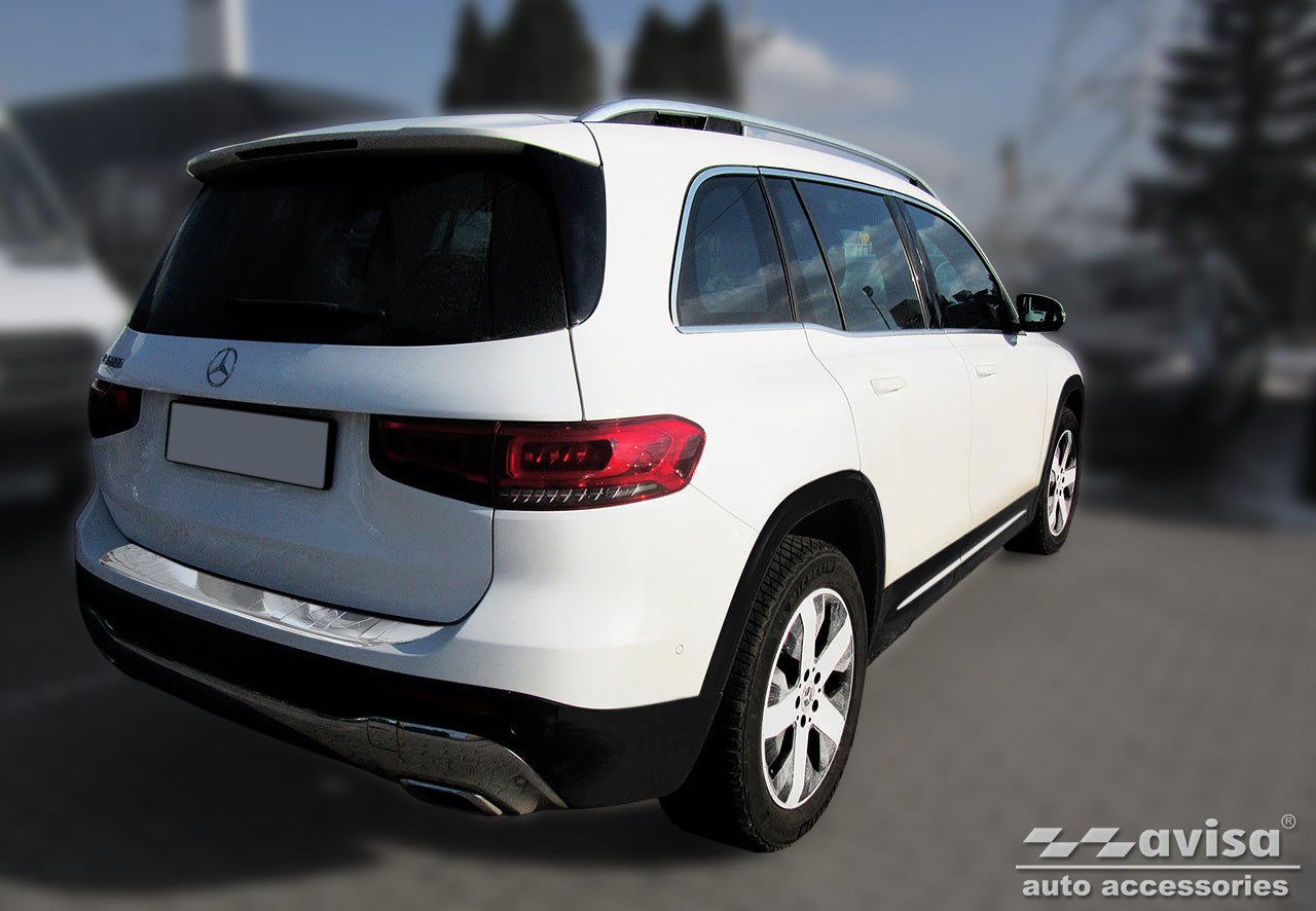 Lastskydd Mercedes Glb (X247) crossover 2019–2025/ Mercedes Glb AMG (X247) 2019–2025 – Silver satin | AVISA - Carlevel AB - Lastskydd