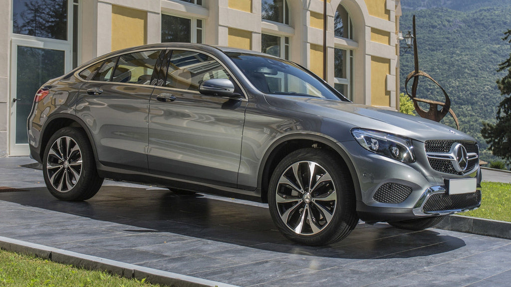 Lastskydd Mercedes Glc Coupe (C253) 2016–2019, facelift 2019–2023 – Spegelpolerat silver | AVISA - Carlevel AB - Lastskydd