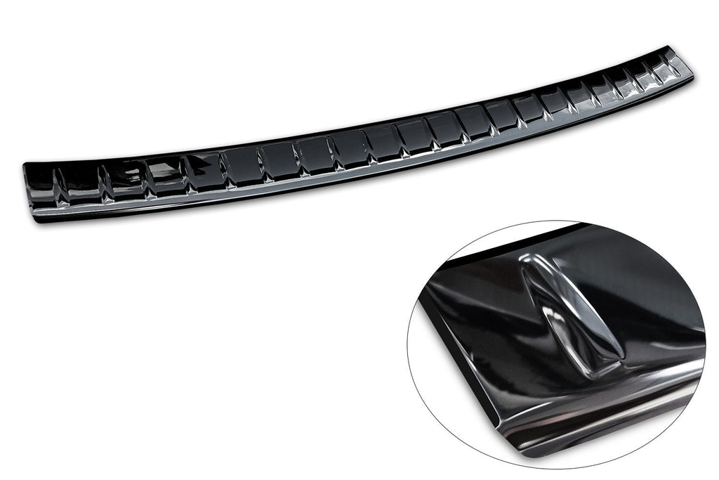 Lastskydd Mercedes Glc II (X254) 2022+/ AMG – Spegelblank svart | AVISA - Carlevel AB - Lastskydd