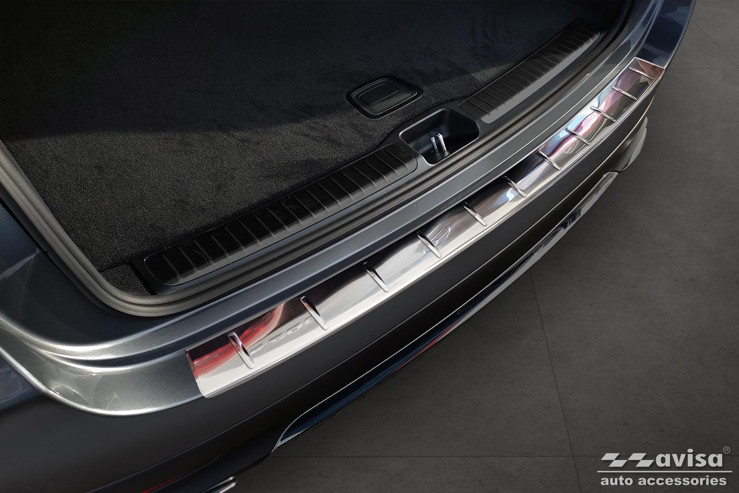 Lastskydd Mercedes Gle II W167 facelift 2023+ (doesn't fit to AMG Line) – Silver satin | AVISA - Carlevel AB - Lastskydd
