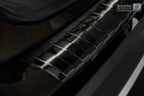 Lastskydd Mitsubishi Outlander III facelift 2015–2017, facelift 2017–2022 a special version med a cut for parking sensors m.fl. – Svart | AVISA - Carlevel AB - Lastskydd