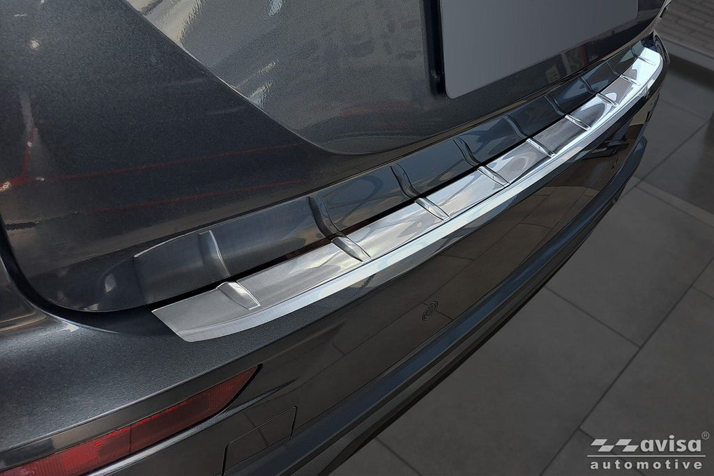 Lastskydd Mitsubishi Outlander IV 2025+ – Silver satin | AVISA - Carlevel AB - Lastskydd