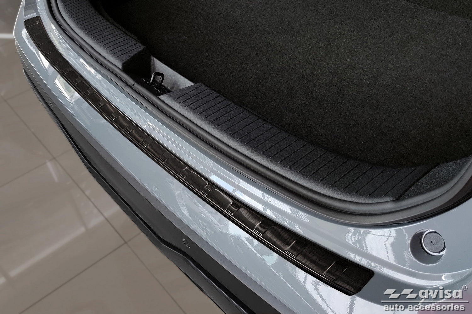 Lastskydd Nissan Qashqai III crossover 2021–2024 facelift 2024+/ Nissan Qashqai 15 Epower n-design 2025+ m.fl. – Svart | AVISA - Carlevel AB - Lastskydd