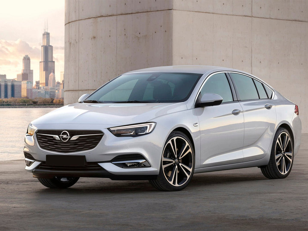 Lastskydd Opel Insignia B Grand Sport Liftback 2017–2020, facelift 2020+ – Svart | AVISA - Carlevel AB - Lastskydd
