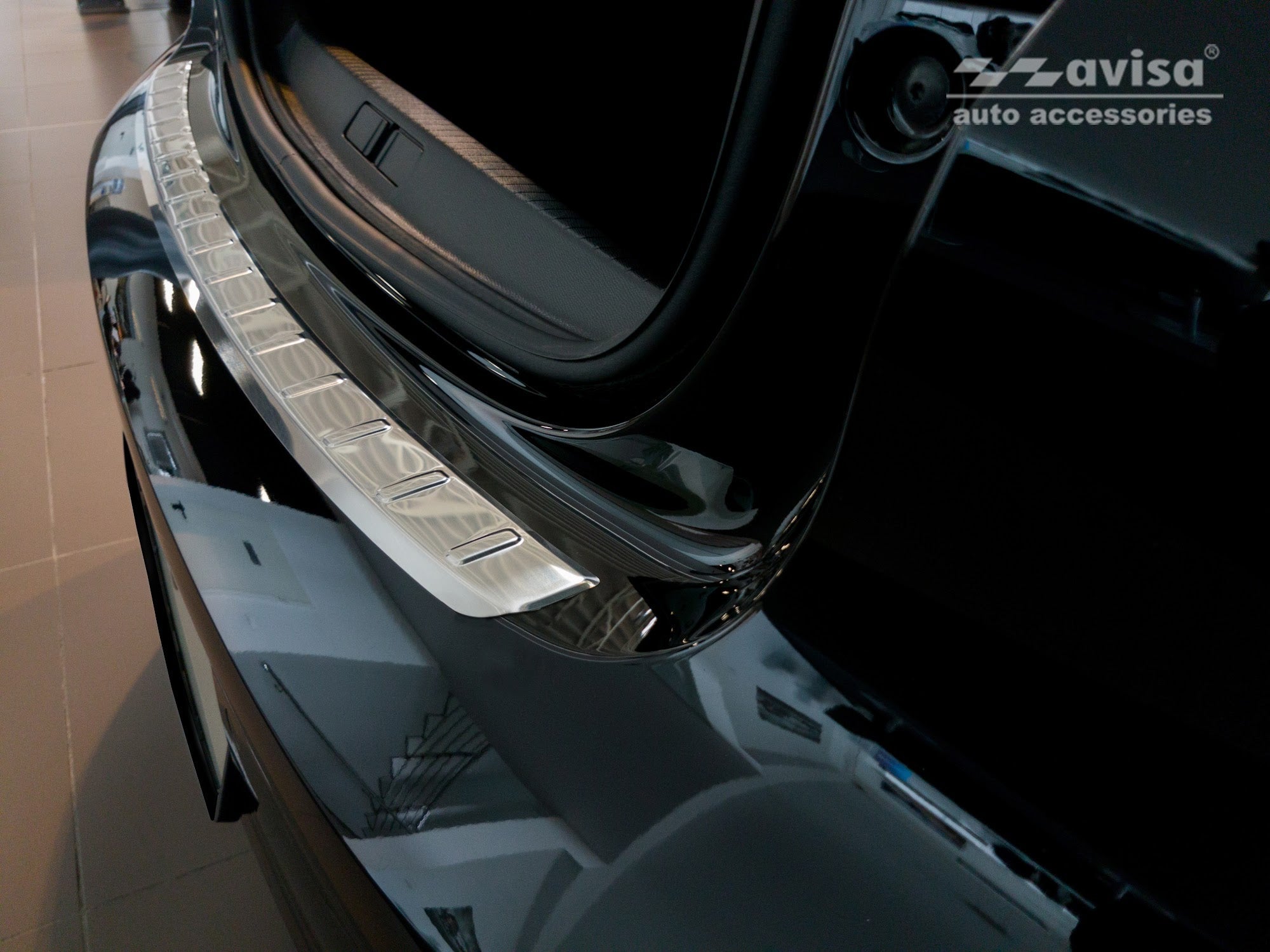Lastskydd Peugeot 208 II halvkombi 5-dörrars 2019–2023, facelift 2023+ – Silver satin | AVISA - Carlevel AB - Lastskydd