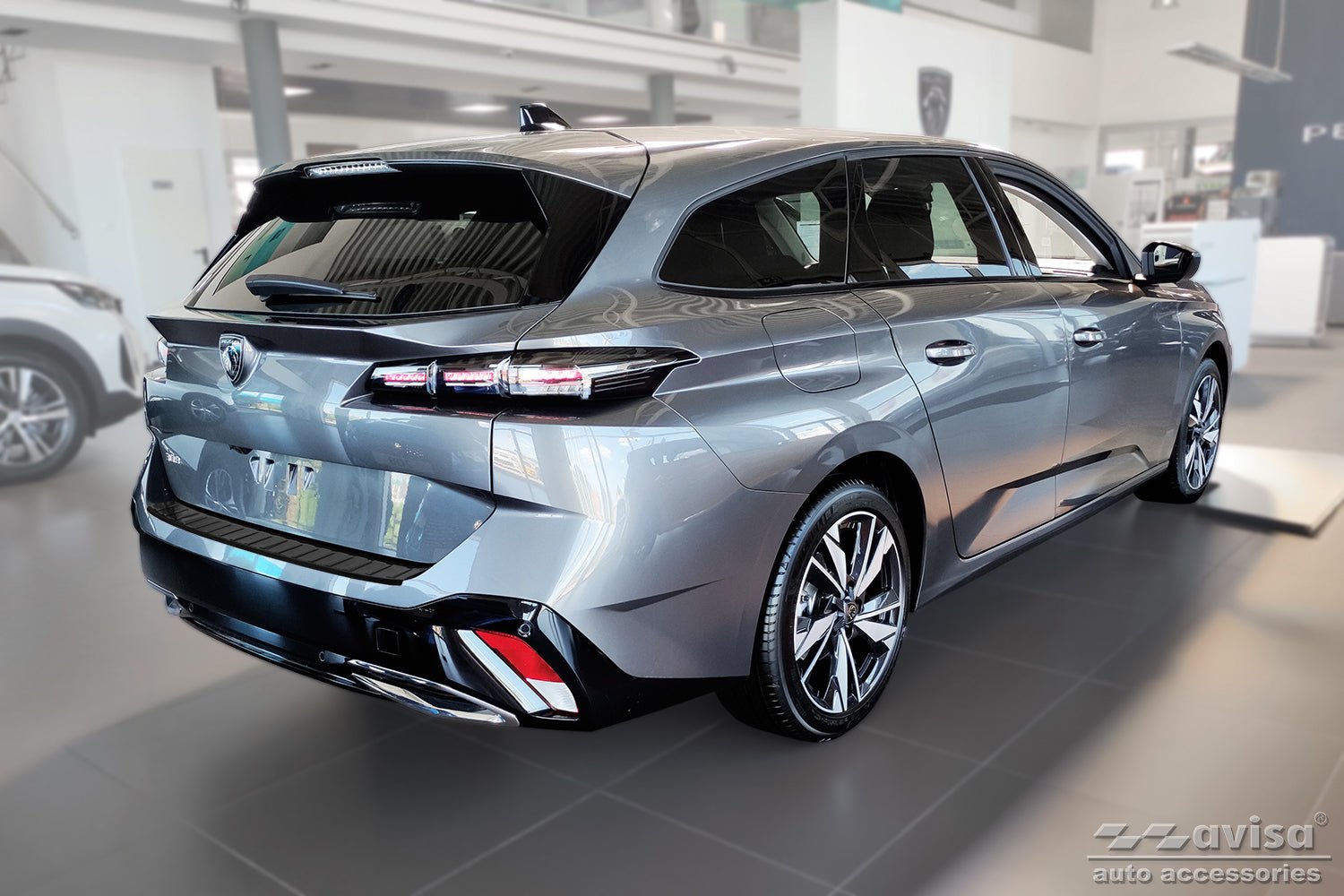 Lastskydd Peugeot 308 III SW Kombi 2021+/ Peugeot E-308 II SW Kombi 2021+ – Svart | AVISA - Carlevel AB - Lastskydd