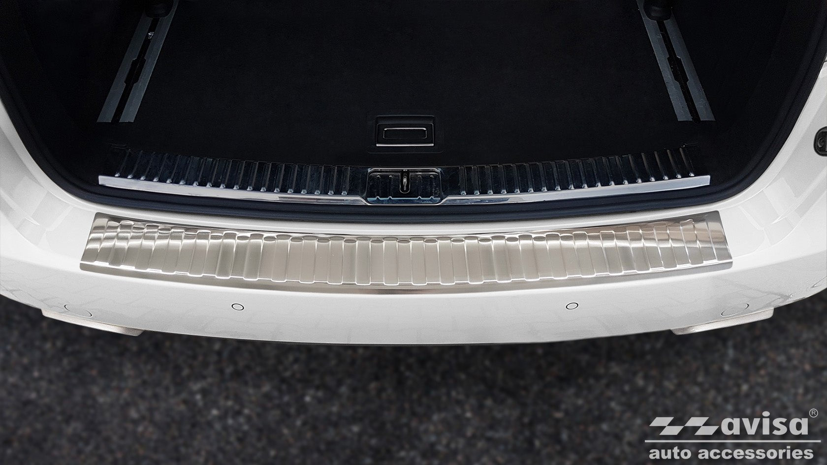 Lastskydd Porsche Cayenneii (92A) 2010–2014 – Silver satin | AVISA - Carlevel AB - Lastskydd