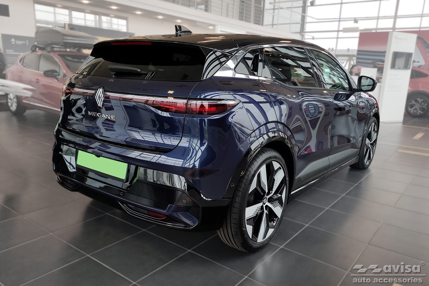 Lastskydd Renault Megane E-Tech Electric 2022+ – Svart (2/45344) | AVISA - Carlevel AB - Lastskydd