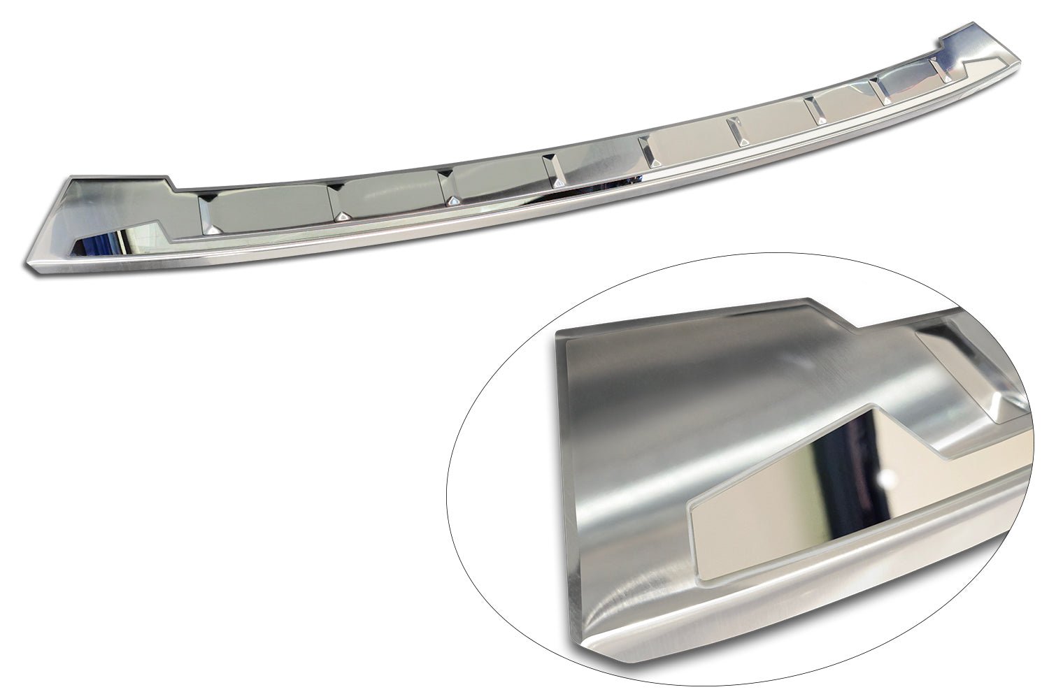 Lastskydd Shadow Premium Audi Q6 e-tron 2024+/ Audi SQ6 e-tron 2024+ – Silver / Spegelpolerat silver | AVISA - Carlevel AB - Lastskydd