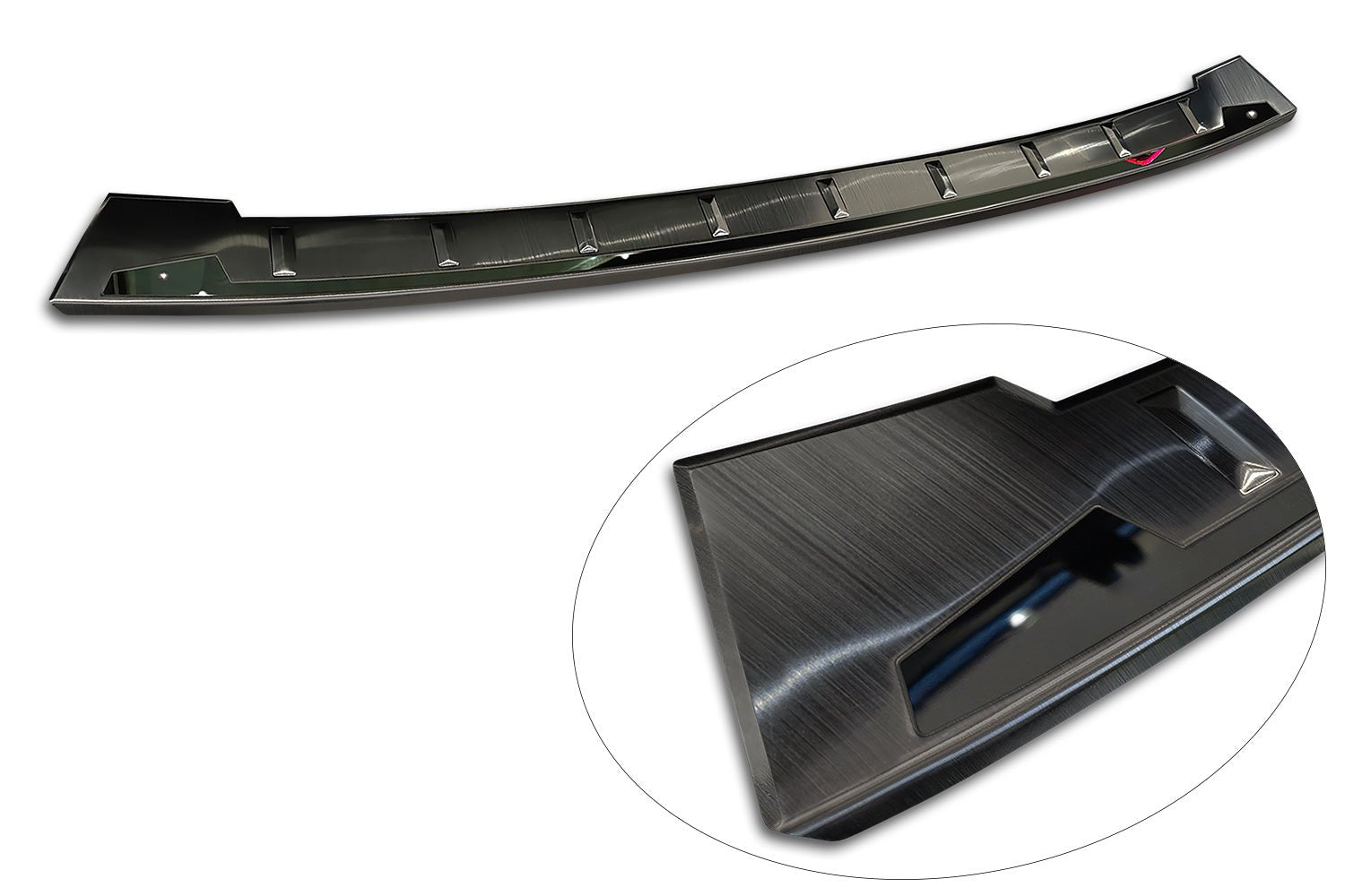 Lastskydd Shadow Premium Audi Q6 e-tron 2024+/ Audi SQ6 e-tron 2024+ – Svart / Spegelblank svart | AVISA - Carlevel AB - Lastskydd
