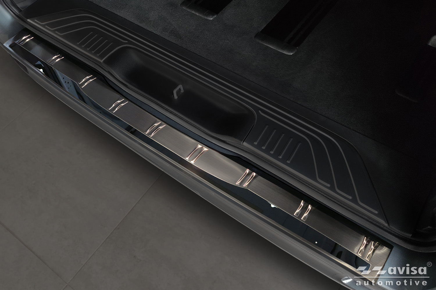 Lastskydd Shadow Premium Mercedes V Class W447/ Vito III/ Marco Polo 2014–2019, facelift 2019–2024, facelift… – Svart / Spegelblank svart | AVISA - Carlevel AB - Lastskydd