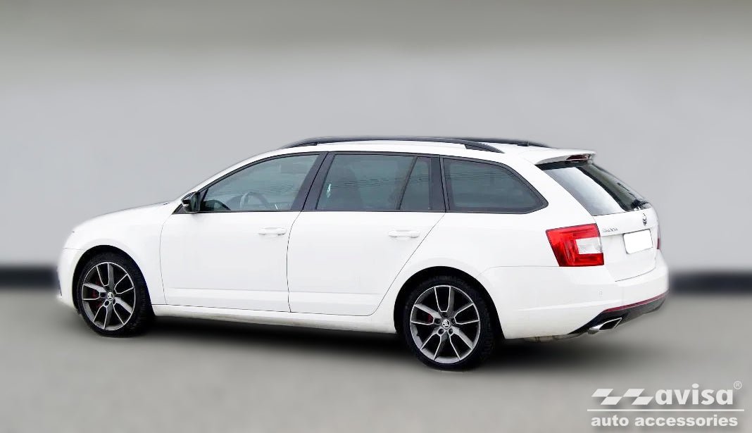 Lastskydd Skoda Octavia III Kombi RS version 2013–2016, facelift 2016–2019 – Silver satin | AVISA - Carlevel AB - Lastskydd