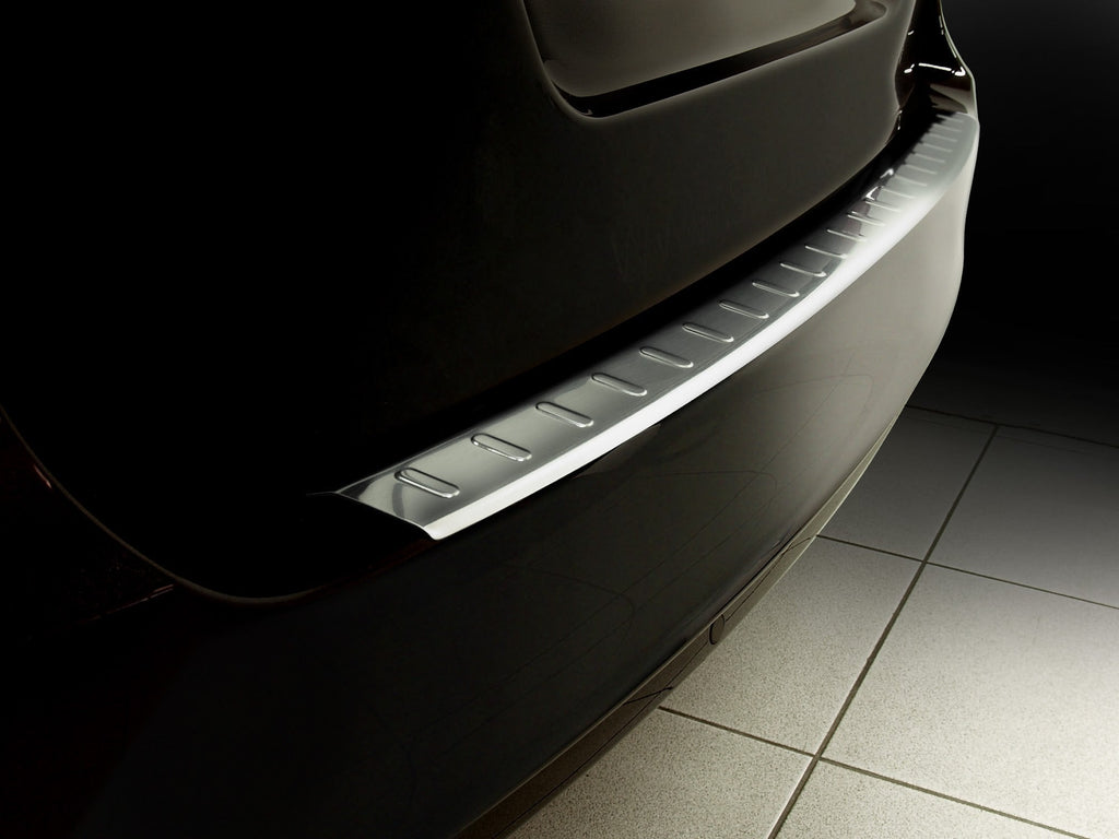 Lastskydd Skoda Superb Kombi 2009–2013 – Silver satin | AVISA - Carlevel AB - Lastskydd