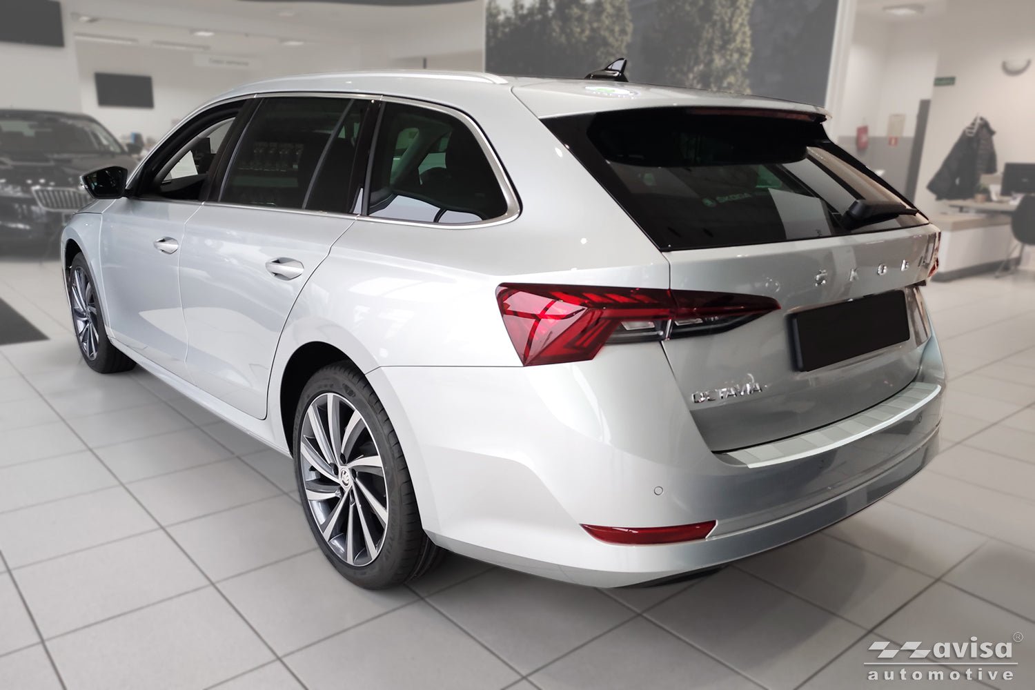 Lastskydd Soft Silver Skoda Octavia IV Kombi Active, Sportline, Ambition, Style, Sportline 2019–2024 facelift 2024+ – Soft Silver | AVISA - Carlevel AB - Lastskydd