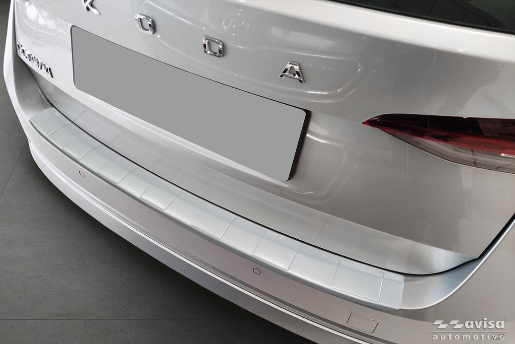 Lastskydd Soft Silver Skoda Octavia IV Kombi Active, Sportline, Ambition, Style, Sportline 2019–2024 facelift 2024+ – Soft Silver | AVISA - Carlevel AB - Lastskydd
