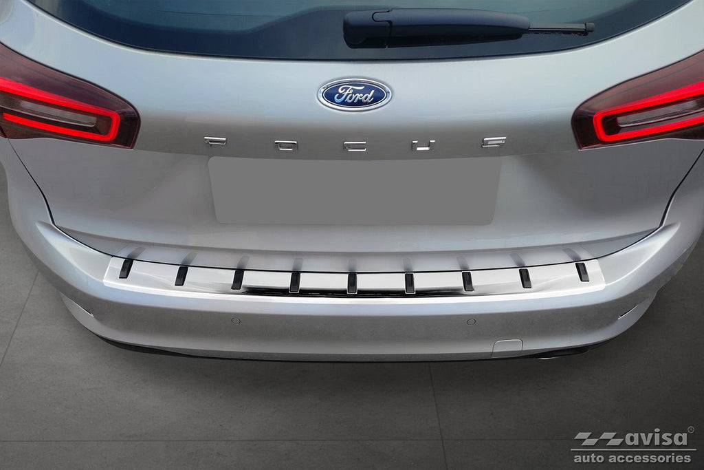 Lastskydd Strong Edition Ford Focus IV Kombi/ ST-Line/ Active 2018–2021, facelift 2021+ – Silver | AVISA - Carlevel AB - Lastskydd