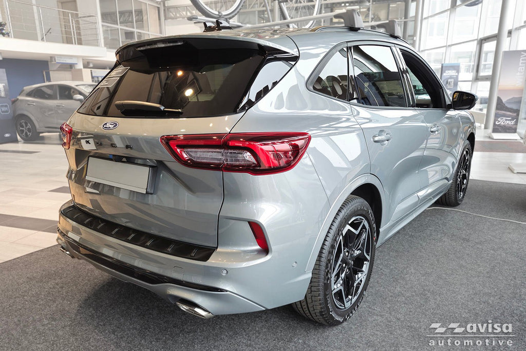 Lastskydd Strong Edition Ford Kuga III ST-Line/ Hybrid/ Vignale 2019–2024, facelift 2024+ – Svart | AVISA - Carlevel AB - Lastskydd