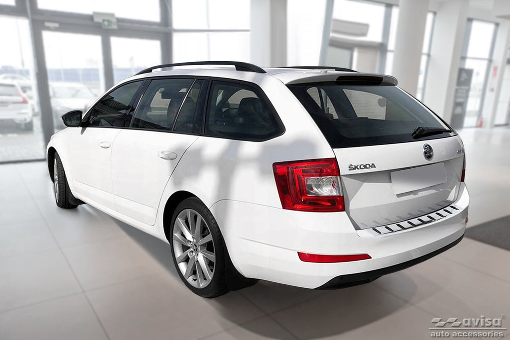 Lastskydd Strong Edition Skoda Octavia III Kombi 2013–2016 – Silver | AVISA - Carlevel AB - Lastskydd