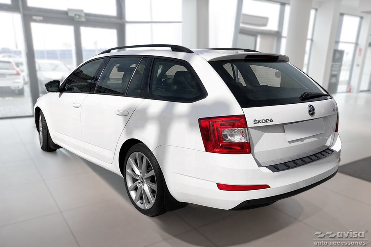 Lastskydd Strong Edition Skoda Octavia III Kombi 2013–2016 – Svart | AVISA - Carlevel AB - Lastskydd